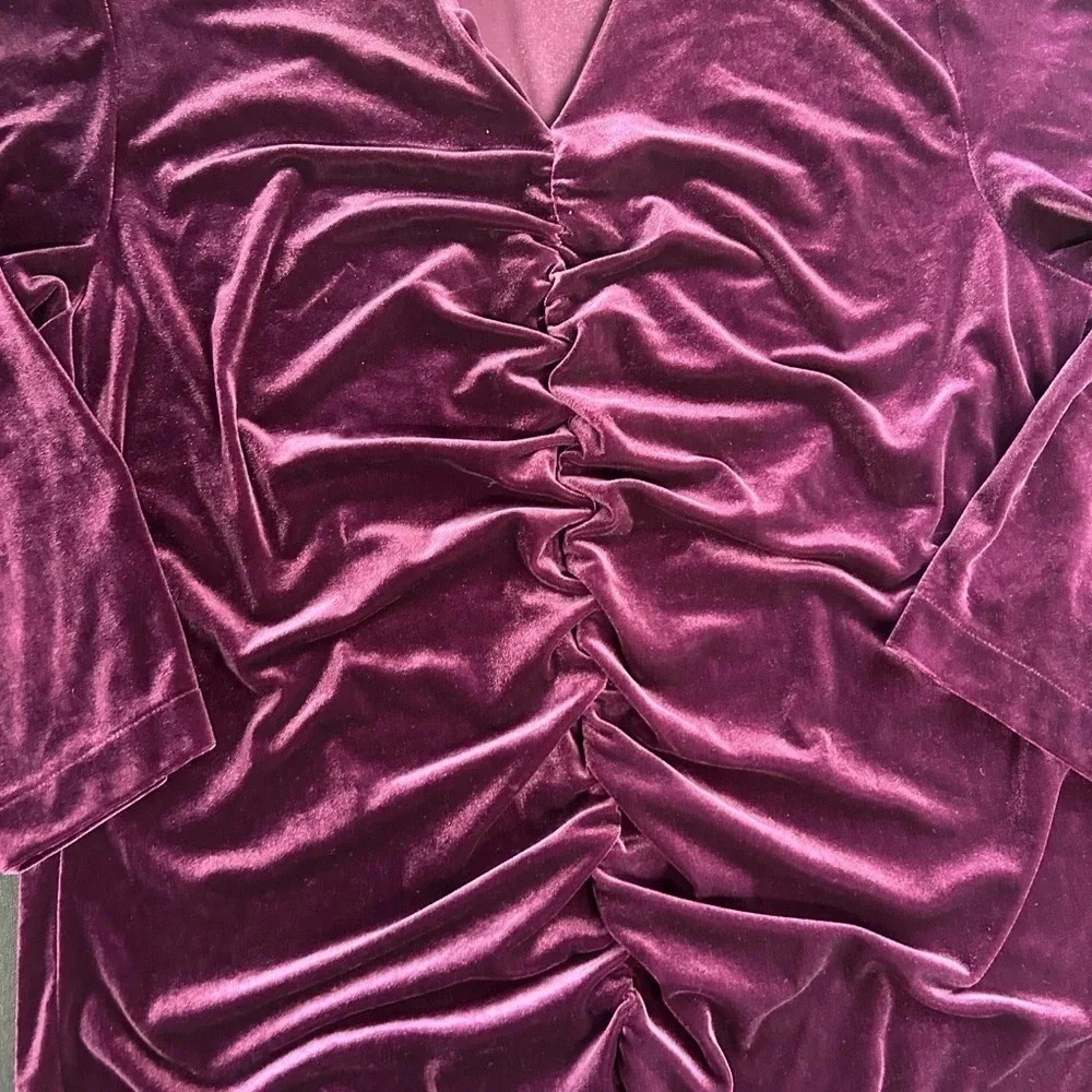 Lands' End  Women’s 14W Purple Velvet Ruched V Neck‎ Top Whimsigoth Witchy - Picture 9 of 13